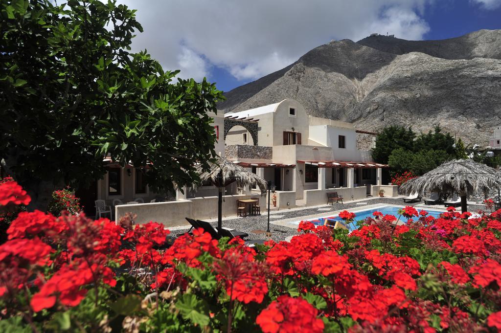 Birds Villa Apartments - Including Car Rental Perissa  Exterior photo