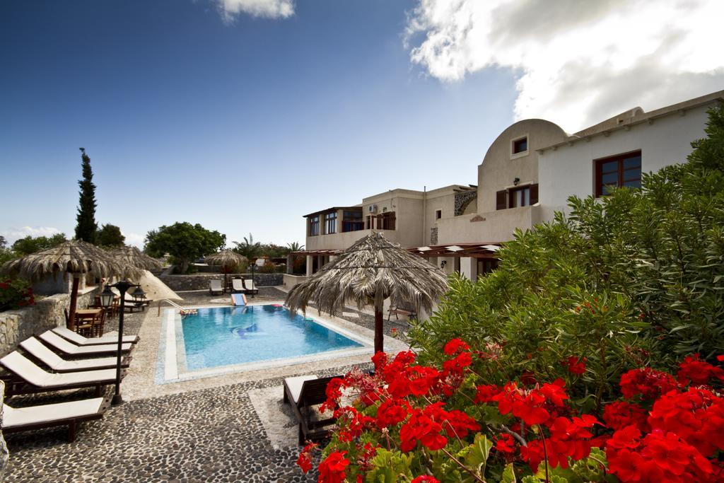 Birds Villa Apartments - Including Car Rental Perissa  Exterior photo